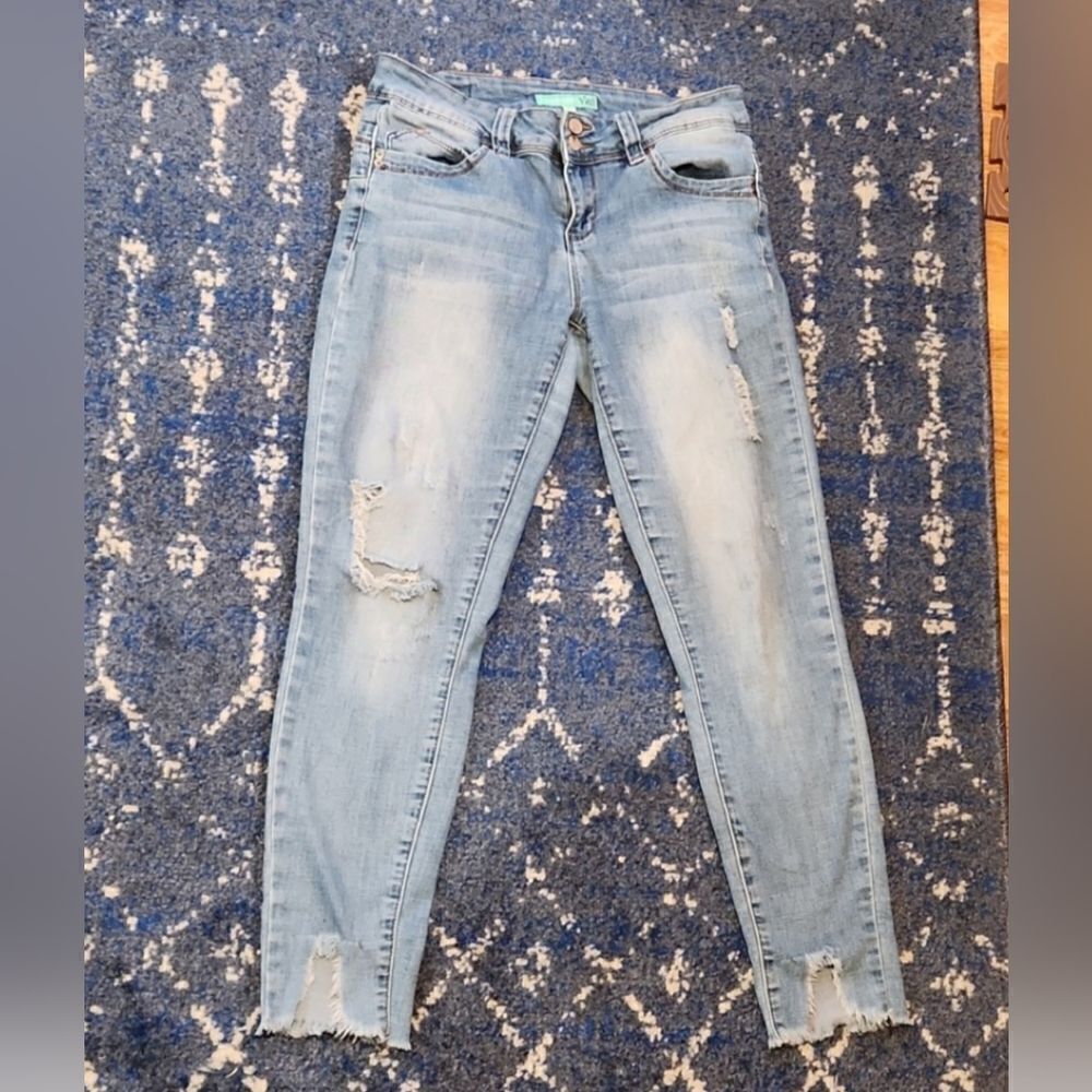 Ymi size 7 jeans distressed stretch frayed - Picture 9 of 9